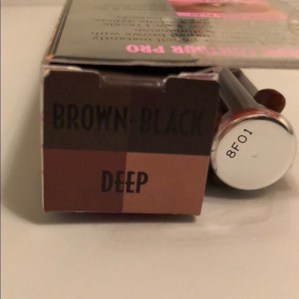 Benefit Brow Contour Pro - Picture 3 of 3